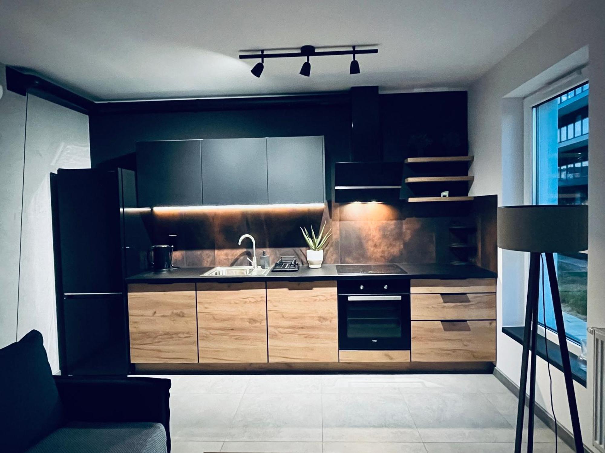 Ferienwohnung Apartament Husarska Rahmel Exterior foto